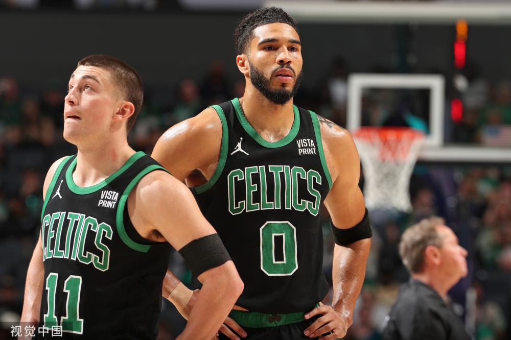 球员健康与 球员健康与