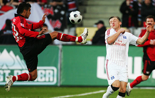 军发起冲击 军发起冲击